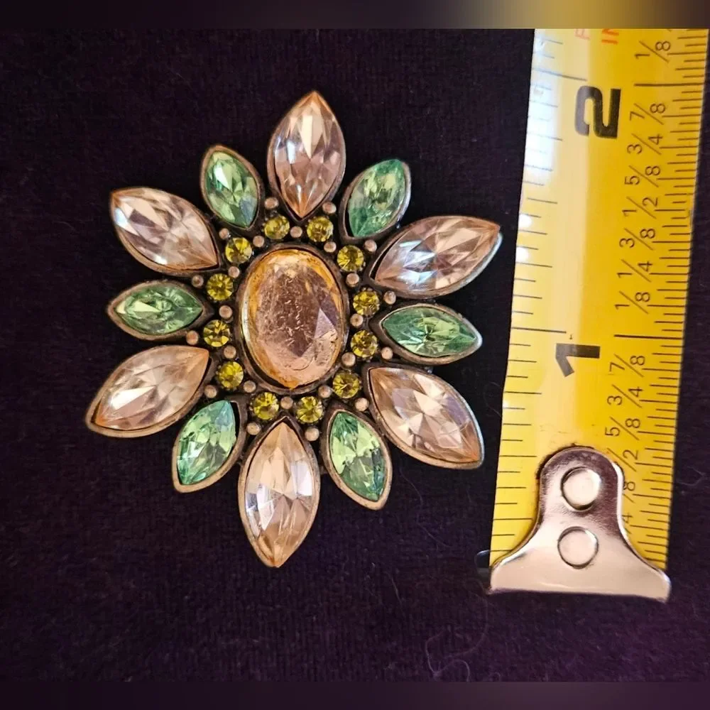 Floral goldtone Brooch Pin with Green and Gold Stones